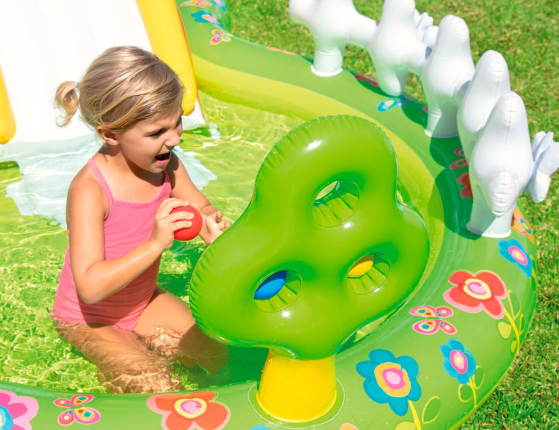 Надувной игровой центр Intex Мой сад с горкой и надувными игрушками 290х180х104 см, от 2 лет