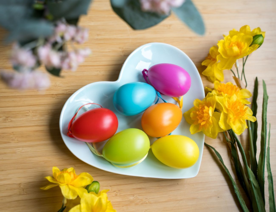 Декоративные пасхальные яйца ПРАЗДНИЧНЫЕ КРАСКИ, крупные, пластиковые, 6х4 см (6 шт.)