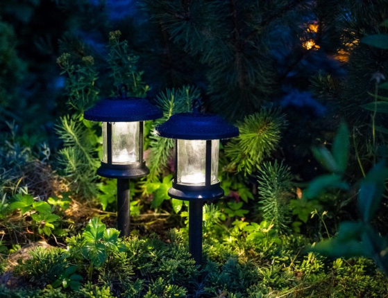 Набор садовых светильников на солнечной батарее СТЭНЛИ три в одном, чёрный, тёплые белые LED-огни, 2 шт., 14.5x28x17 см
