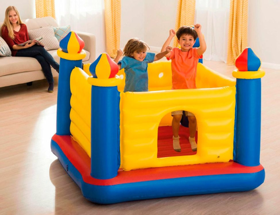 Детский надувной батут Замок INTEX Jump-o-Lene Castle Bouncer, 175х175х135 см, от 3 до 6 лет